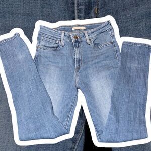 Levi’s 721 High Rise Skinny Jeans